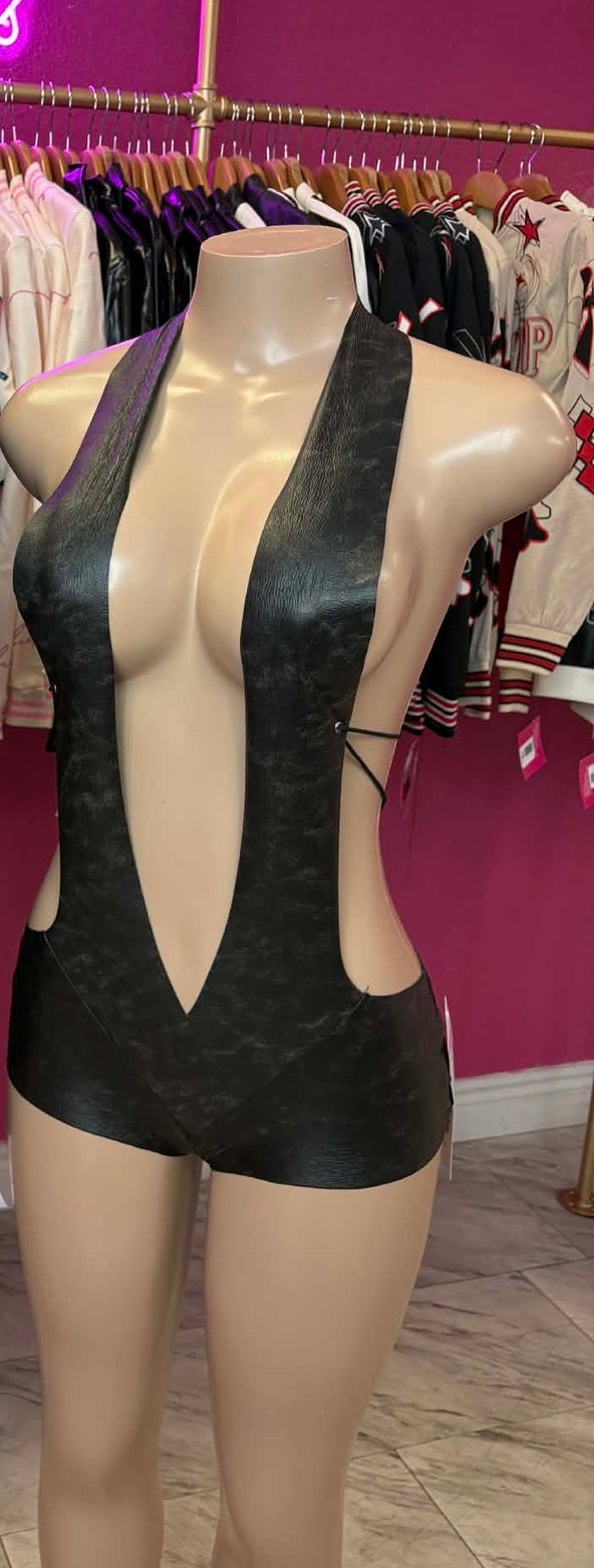 UNCUT ROMPER
