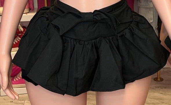 DAISY BOW SKORT